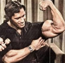 RUPTURA MUSCULARA BICEPS – DE LA ARNOLD LA POPEYE