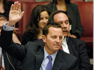 SALVATORUL SALVAT – RICHARD GRENELL ȘI BOALA LUI